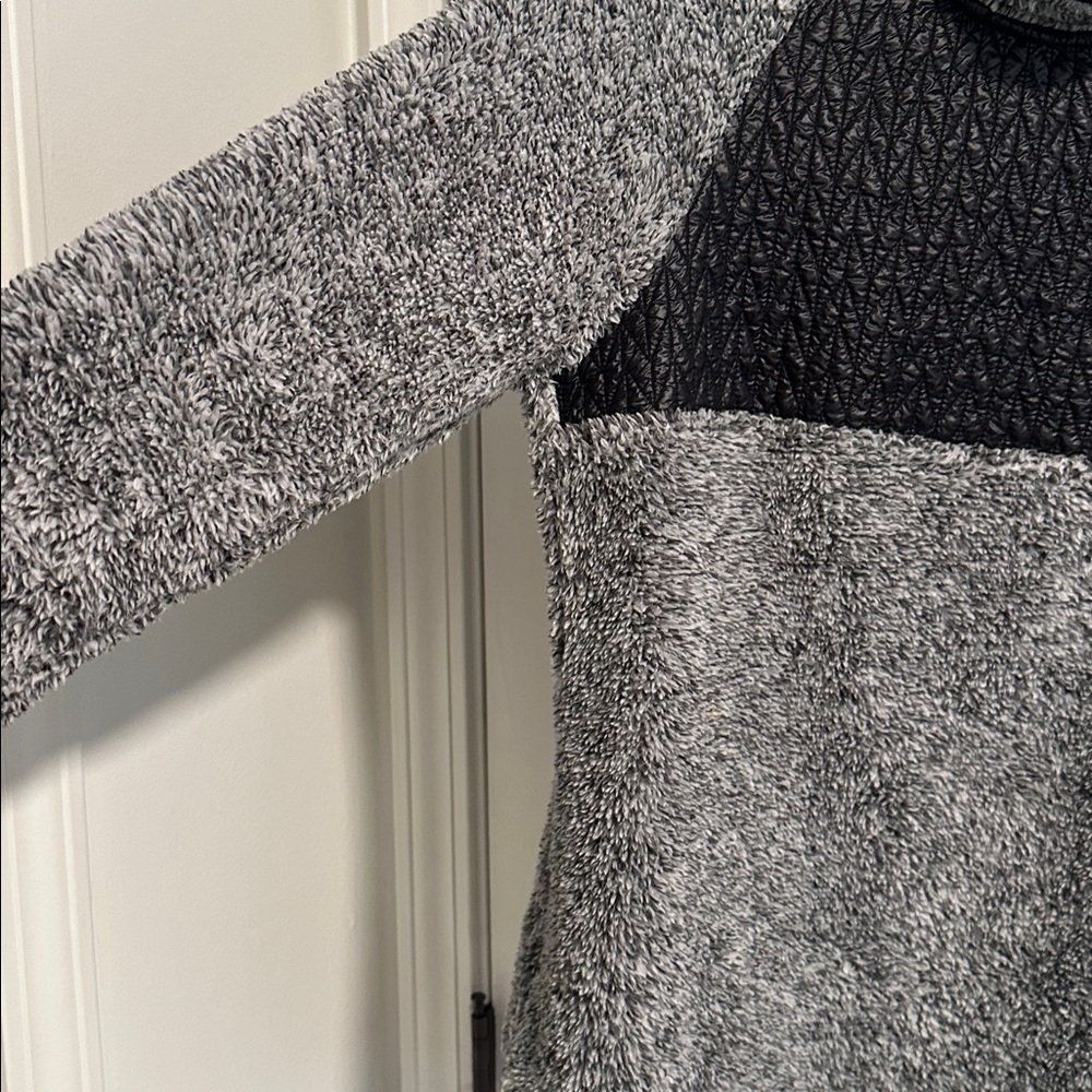 NWOT Wooly Bully Wear Grey Sherpa Turtleneck Jacket size M - Picture 6 of 12